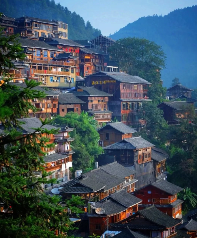 多彩贵州，魅力无限播音稿精选